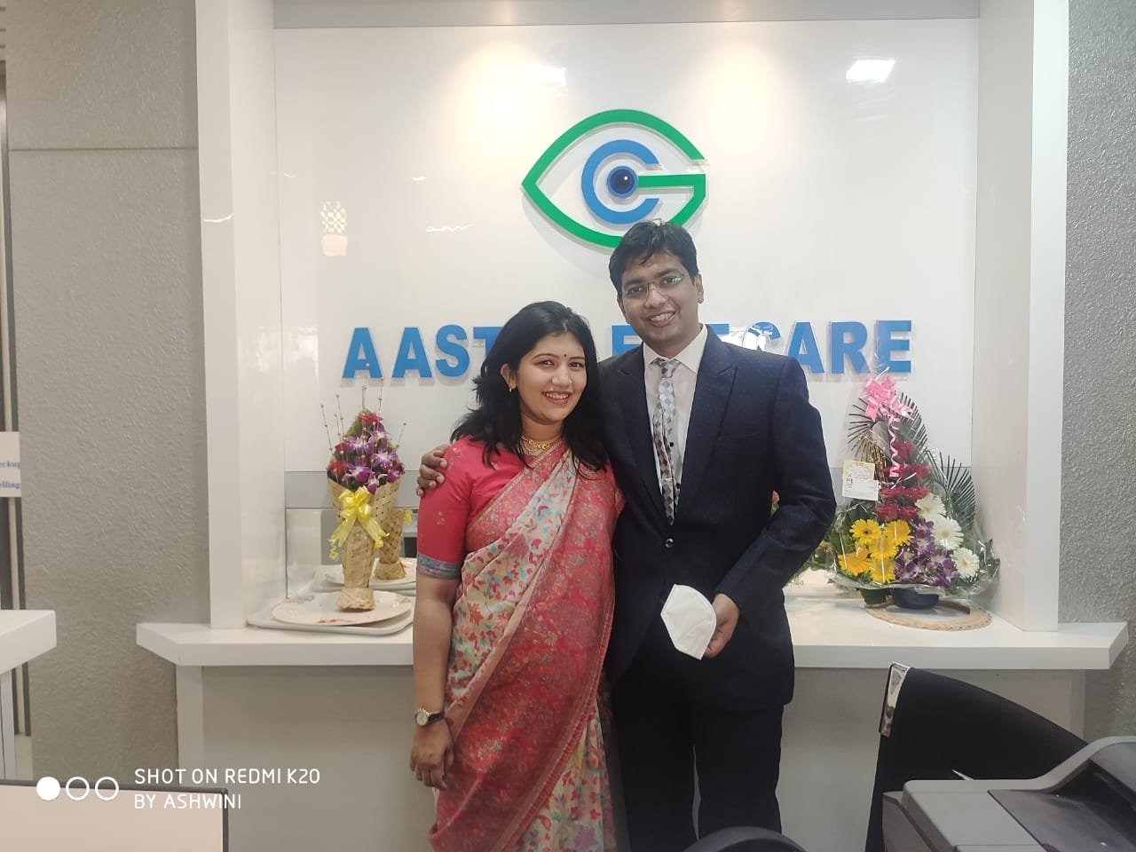 Dr. Chaitrali Somani-Sarda and Dr. Ganesh Sarda at the Aastha Eye Care reception.